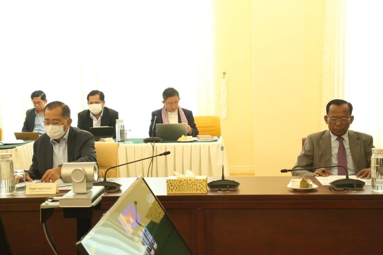 កិច្ចប្រជុំ បូកសរុបលទ្ធផលការងារ កម្មវិធីឧបត្ថម្ភសាច់ប្រាក់ជូនស្រ្តីមានផ្ទៃពោះ និងកុមារក្រោមអាយុ២ឆ្នាំ និងកម្មវិធីឧបត្ថម្ភសាច់ប្រាក់ជូនគ្រួសារក្រីក្រ និងងាយរងគ្រោះ ក្នុងអំឡុងប្រយុទ្ធប្រឆាំជំងឺកូវីដ១៩ ឆ្នាំ២០២០