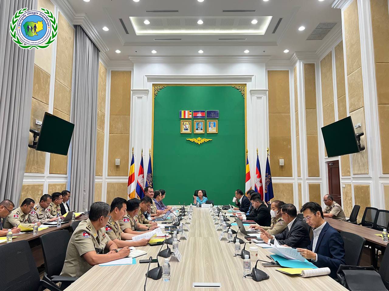 ឯកឧត្តម ញឹក វណ្ណារ៉ា ចូលរួមកិច្ចប្រជុំ ដើម្បីពិភាក្សាកម្រិតបច្ចេកទេសករណីពពោះជំនួសរបស់ ស្ត្រីជនជាតិហ្វីលីពីន