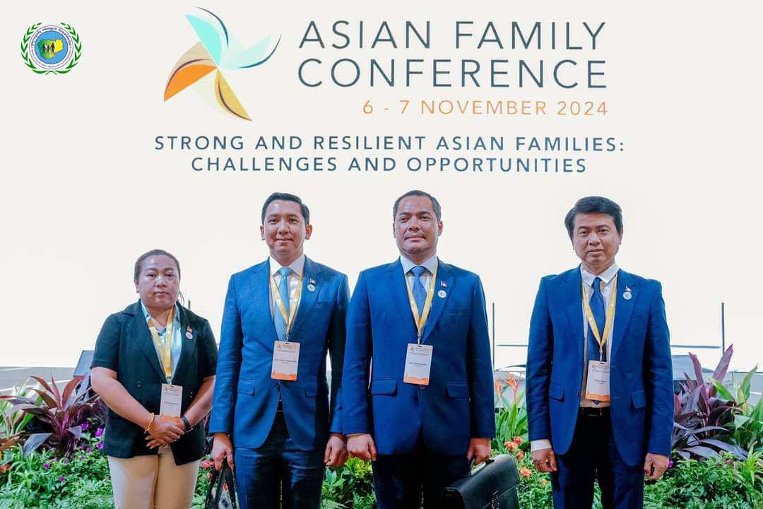 លទ្ធផលនៃការចូលរួមកិច្ចប្រជុំពិសេសរដ្ឋមន្ត្រីអាស៊ាន ស្តីពីសុខុមាលភាព និងការអភិវឌ្ឍសង្គម និងសន្និសីទគ្រួសារអាស៊ីលើកទី៤ នៅសាធារណរដ្ឋសិង្ហបុរីរបស់ឯកឧត្តម ជា សុមេធី